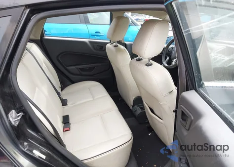 2011 Ford Fiesta Ses z USA, uszkodzony, nr VIN 3FADP4FJ2BM174209